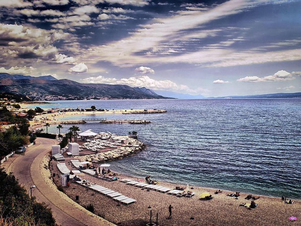 Apartment Relax Whit Big Terrace 170M2 Near The Beach Split Kültér fotó