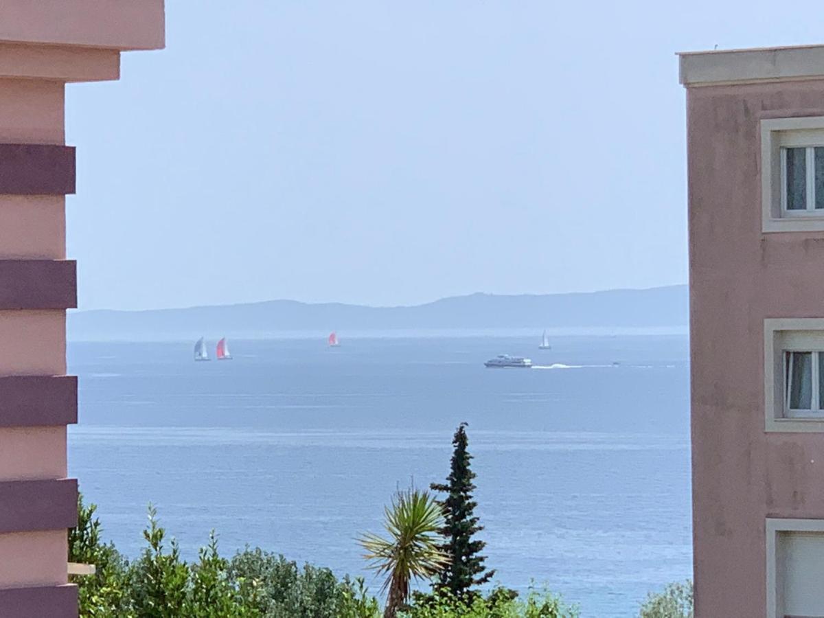 Apartment Relax Whit Big Terrace 170M2 Near The Beach Split Kültér fotó