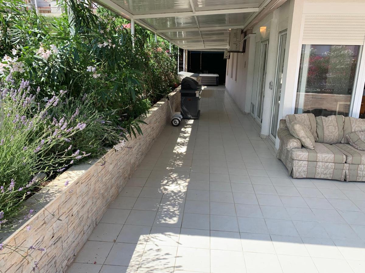 Apartment Relax Whit Big Terrace 170M2 Near The Beach Split Kültér fotó