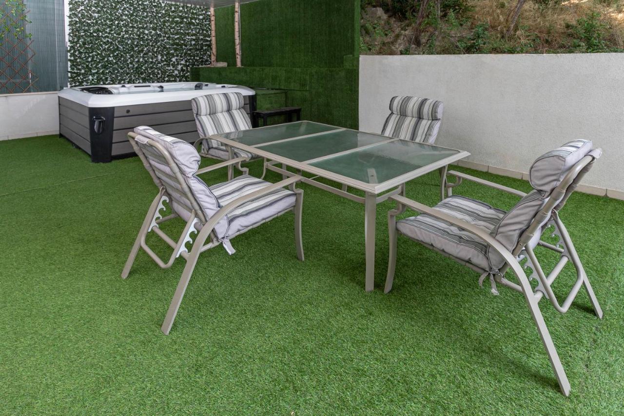 Apartment Relax Whit Big Terrace 170M2 Near The Beach Split Kültér fotó