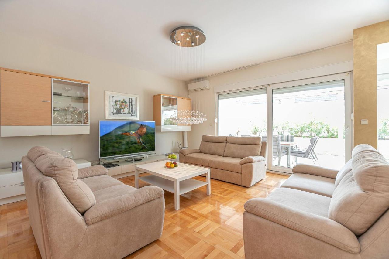 Apartment Relax Whit Big Terrace 170M2 Near The Beach Split Kültér fotó