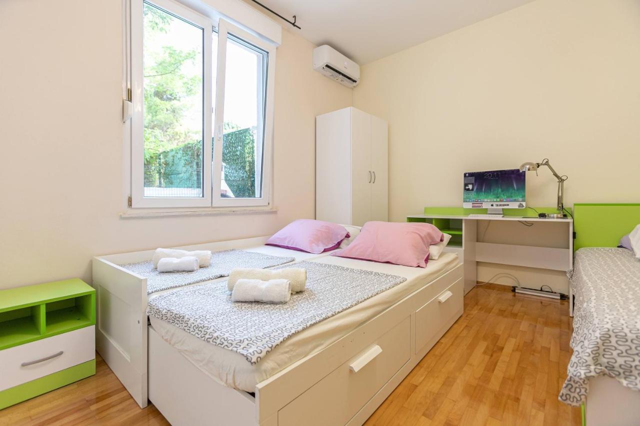 Apartment Relax Whit Big Terrace 170M2 Near The Beach Split Kültér fotó