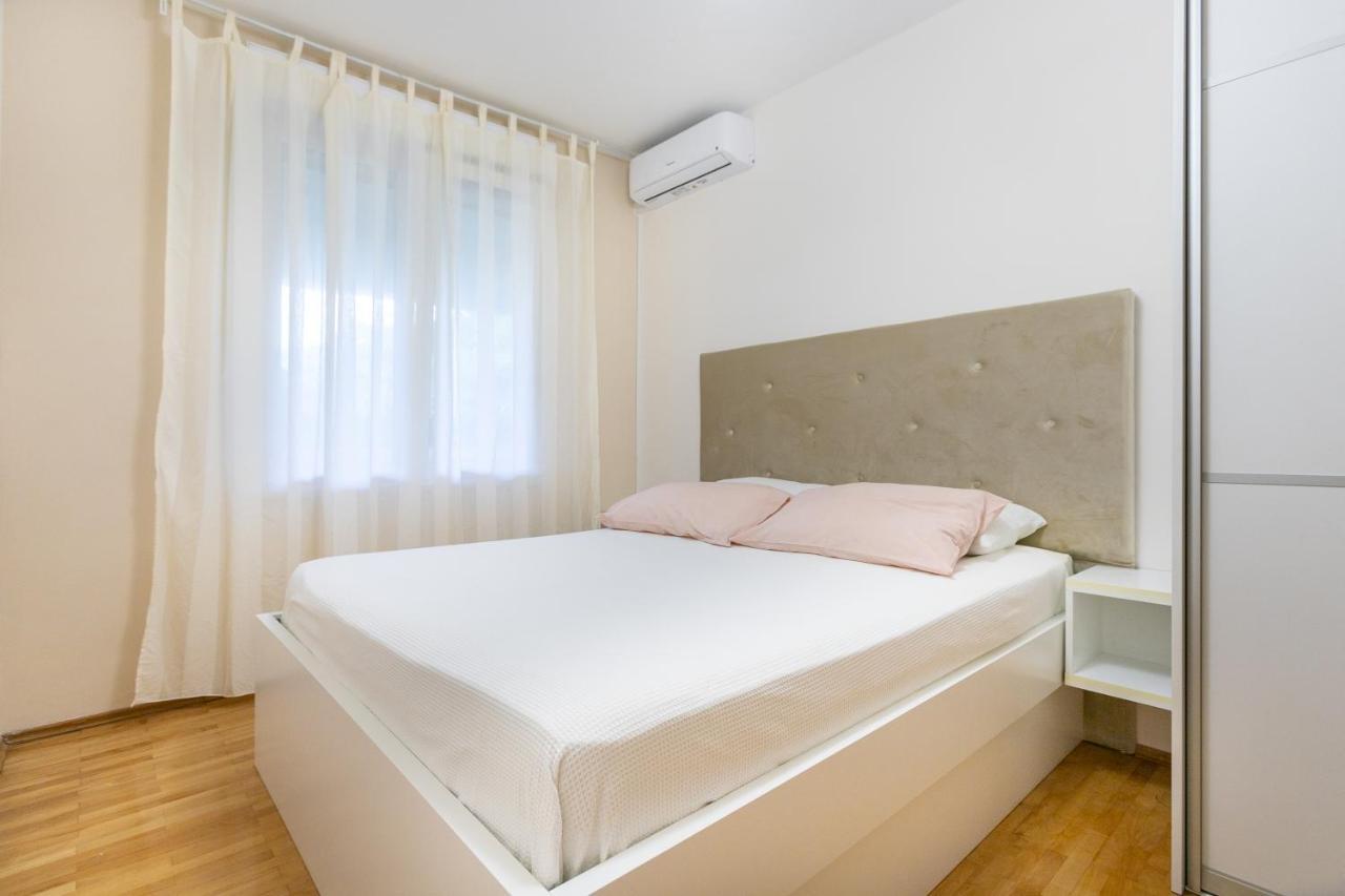 Apartment Relax Whit Big Terrace 170M2 Near The Beach Split Kültér fotó